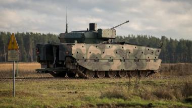 На заміну БМП-1 в 2026 році буде поставлено всього три БМП Borsuk, але для самих поляків це нормально