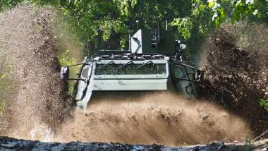 БТР-бестселер Patria 6x6 після ЗСУ та 7 країн Європи отримає замовлення від Латвії, яка хоче придбати 936 штук
