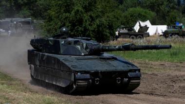 Понад 25 років ніхто не хотів купувати танк CV90120 і як поява автомата заряджання може це змінити