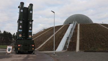 Чи зможе Європа перехопити іранську балістичну ракету без США і чи допоможе Nostradamus та "Стріла 3"