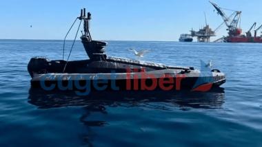 Румунія з F-16 розстріляла ймовірно російський морський дрон у Чорному морі, але добивати довелось вручну