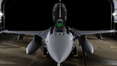 Невже пілоти з Перу будуть опановувати F-16 неподалік від України, і чи відомо, як швидко це буде