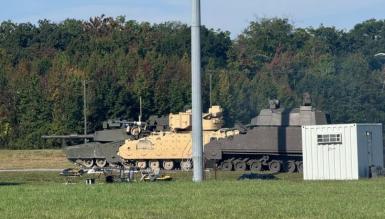 Як виглядає в металі наступниця легендарної Bradley XM30 та що за незвична AMPV, які випробовують поряд з M1E3 Abrams