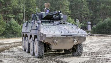 Який нюанс може бути з ціною на 38-тонні колісні БМП Schakal, ще 69 яких замовили для себе Німеччина та Нідерланди