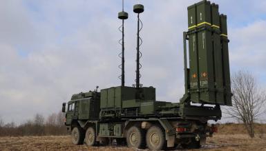 Проти російських дронів та ракет Україна замовить тисячі ракет Iris-T, а Німеччина доповнить їх PAC-2 до Patriot та AIM-9