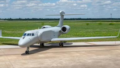 Невже США вирішили "налякати" рашистів у Калінінграді літаком РЕБ EA-37B Compass Call II, який може порушити роботу ППО