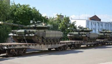 РФ зробила башту з КАЗ "Арена" проти дронів ЗСУ, яка прибирає різницю між танками Т-90М і Т-80БВМ2