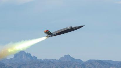 Щоб міг сам "відбомбитися" по РФ та повернутися додому - Німеччина шукає безпілотний винищувач-бомбардувальник