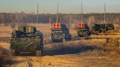 Що знищення двох установок "Бук" одним ударом та ураження РЛС "Небо-У" каже про стан російської ППО