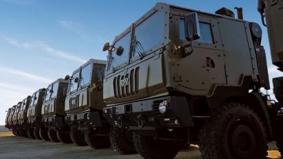 Аби була достатньо підтримувати війська на випадок війни з РФ, Румунія закуповує ще 860 італійських вантажівок Iveco