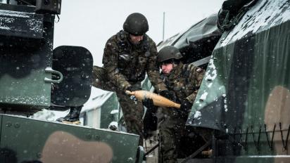 Як Польща "вибила" собі 43,7 млрд євро на зброю від ЄС за програмою SAFE, це 29% всіх коштів