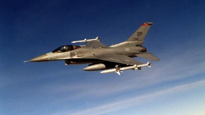 Невже сучасний F-16CJ програв повітряний бій раритетному іранському F-4 Phantom, що про це відомо