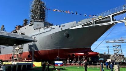 РФ втратила потопленими чотири десантні кораблі, на заміну продовжує будувати два під Ка-52К, однак є нюанс
