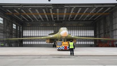 Чи дійсно РФ почала будівництво мега-укриттів для Ту-160 на "Енгельсі" та чи буде це проблемою