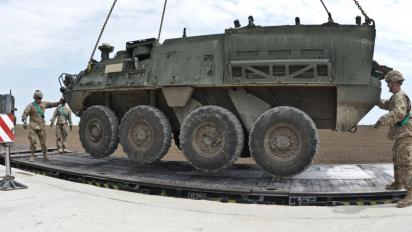 Яка проблема в Румунії не лише сповільнює допомогу Україні, а здатна паралізувати всю логістику НАТО