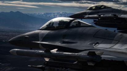 Розвінчання міфів щодо переоснащення на західні літаки: про захист аеродромів та злітні смуги, які вже приймали F-16