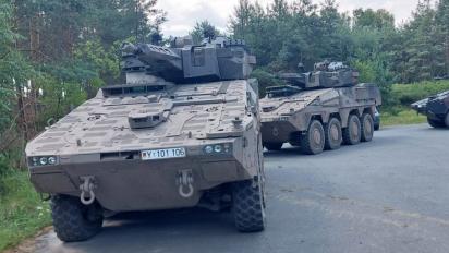 Невже затримки постачання зброї дістали Німеччину, де розкритикували затримку з HWC Boxer, які роблять у Австралії