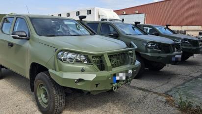 Іспанія нарешті замінює абсолютно провальні Santana Anibal на VMTT Landtrek