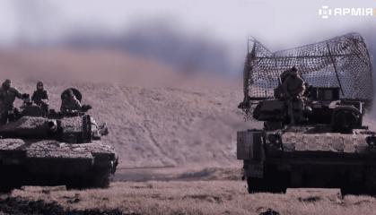 ЗСУ мають найкращі у світі БМП, але яка з них найліпша: цікаве відео з порівнянням M2 Bradley та CV90