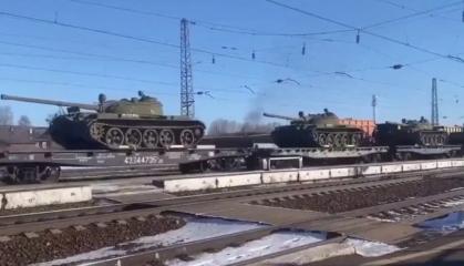 Росіяни показали ешелон з Т-54 на фронт в Московській області, чим це привернуло увагу