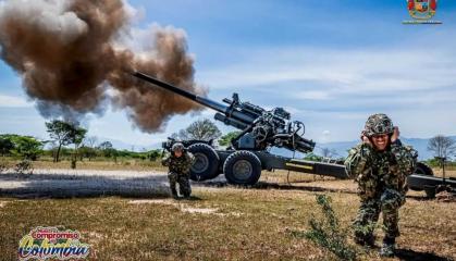 У Колумбії розкрили високий рівень боєготовності своїх  155-мм гаубиць після інформації про збої в роботі