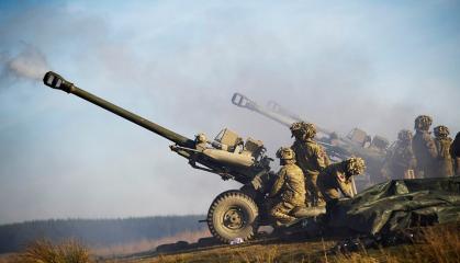 Раніше Україні постачали 105-мм L119 та локалізують, а тепер британці мають проблеми із запчастинами до "сестри" - L118