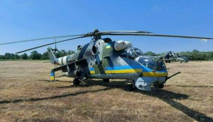 Чеські Ми-24В в Україні поступово "замінюють" камуфляж на відмітки про знищені цілі, тож скільки на рахунку у можливо найефективнішого гелікоптера ЗСУ