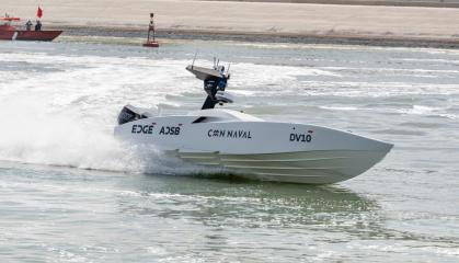 ВМС ОАЕ налічують всього 2500 осіб, тому їм треба морські дрони: серед усього є "пікап" у світі надводних систем