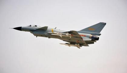Невже Китай J-10 штампує на ксероксі, бо тепер 42 такі літаки пропонує Індонезії