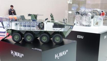 "Термобар" на колесах - Південнокорейці показали БТР на водні, але наскільки безпечна така конструкція