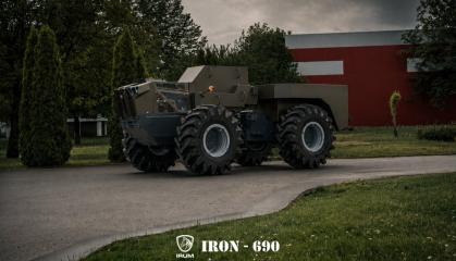 У Румунії з трактора зробили величезний НРК IRON-690, і це його головна проблема за досвідом війни в Україні