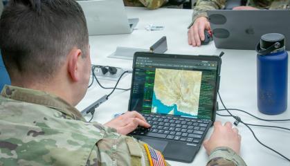 Як і для яких задач збройні сили США використовують ChatGPT та Gemini, а також чи дійсно з ними планують війни