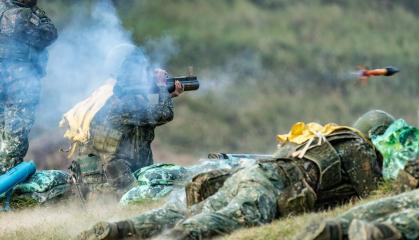На Тайвані розробили "розумний приціл", щоб будь-хто міг підбити танк зі звичайного гранатомета