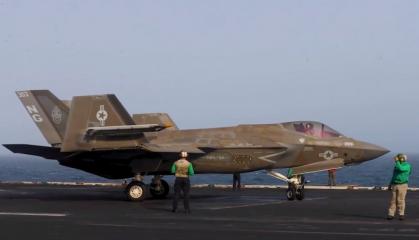 Чому винищувачі F-35C виглядають "іржавими" після понад 210 днів у морі, та чи втратили вони свої стелс-можливості