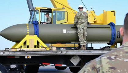 Над заміною для GBU-57 думали ще у 2010-х і це має бути феноменально точна бомба
