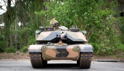 Чи зможе Австралія приєднатись до "танкової коаліції" й чому мова навряд йде про Abrams