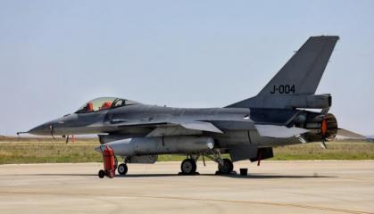 Румунія офіційно отримає від Нідерландів 18 F-16 для навчання пілотів ЗСУ, але там буде "підводний камінь"