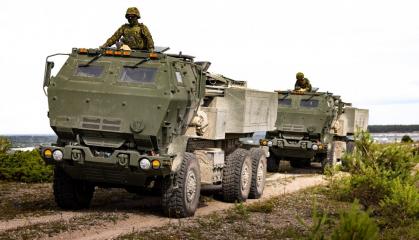 У Естонії заговорили про закупівлю ракет та далекобійних дронів в Україні, якщо США вже загальмували постачання зброї, включно з HIMARS