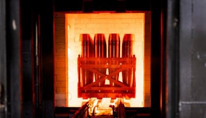 Щоб виробляти 155-мм снаряди так само автоматизовано як британці, поляки залучили допомогу BAE Systems