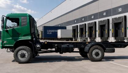 ​Новий контейнеровоз-всюдихід АТС KANGAL-V KV для військової логістики представлено українською компанією GROUND FORCE