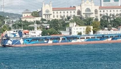 Щоб захистити свої суховантажі, рашисти фарбують їх у 100-річний камуфляж часів Першої світової війни, але їм це не допоможе й ось чому