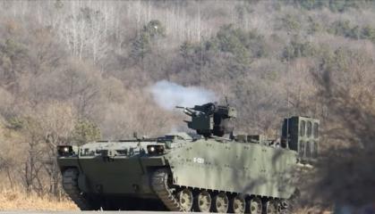 Робот для розчищення шляху для наступу - деталі нової безпілотної інженерної машини K-CEV з Південної Кореї