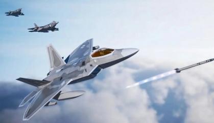 Дивну затримку із секретною ракетою AIM-260 пояснили, але її взагалі не буде