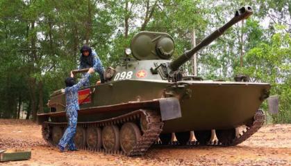 В'єтнам вирішив "не ламати що працює" та скопіював 75-річний ПТ-76 як свій новий плаваючий танк T-1