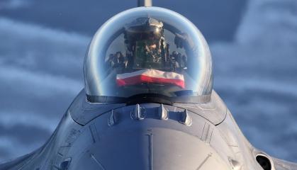 У Польщі розповіли, за якої умови можуть передати F-16: на скільки літаків можна розраховувати