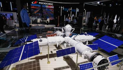 "Роскосмос" вперше показав нарис російської орбітальної станції: коли вся космонавтика у вигляді макету