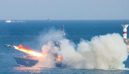 Після удару по "вишкам Бойка" рашисти почали ховати від "Нептуна" свої ракетні катери (фото)