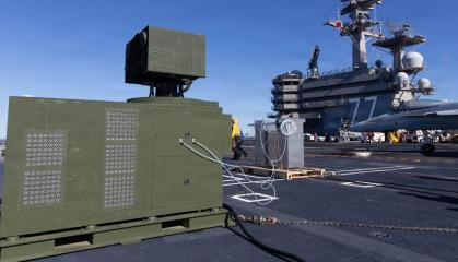 У ВМС США відпрацювали ерзац-посилення кораблів бойовими лазерами, які просто закріплять на палубі ланцюгами