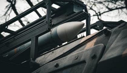 Які ЗРК, що використовує ППО України, не залежать від ракет з США, а де ситуація критична