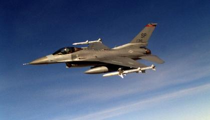 Невже сучасний F-16CJ програв повітряний бій раритетному іранському F-4 Phantom, що про це відомо